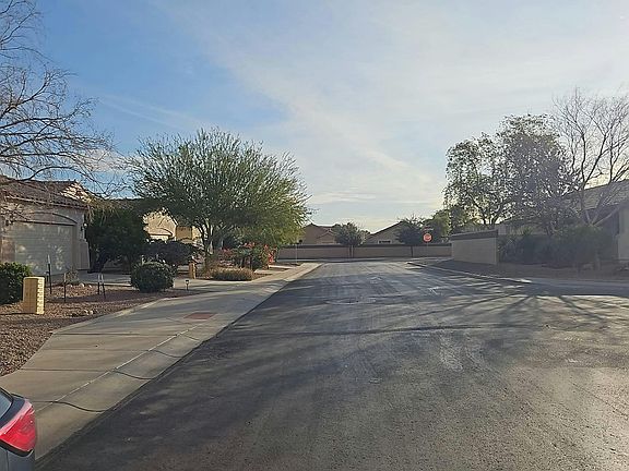 4th image of 42930 W Kendra Way