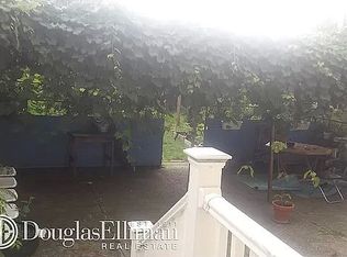 190 Engert Ave APT 1L, Brooklyn, NY 11222