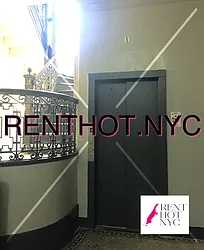 Rented by Weissman Realty