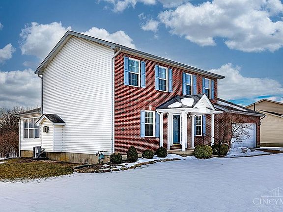 3rd image of 4063 Hickoryview Dr