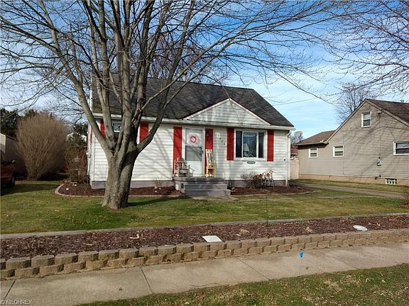 2nd image of 1421 E Broad St SE