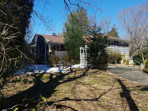 3rd image of 23 Rusco St