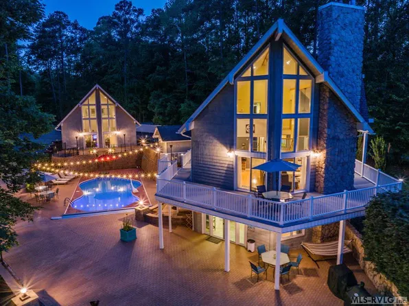 127 Foxfire Dr, Littleton, NC 27850