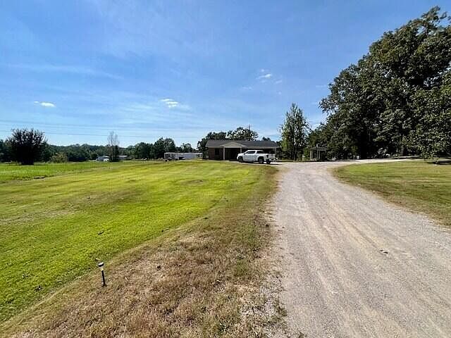 1st image of 295 State Highway 371