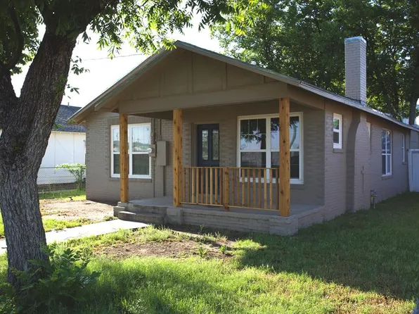 115 W 3rd St, San Angelo, TX 76903