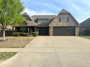 9083 E 138th St S, Bixby, OK 74008