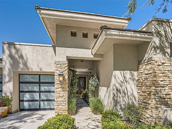 2nd image of 10304 Canyon Valley Ave