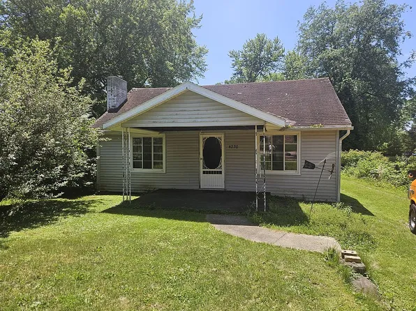 4230 W State St, New Philadelphia, OH 44663