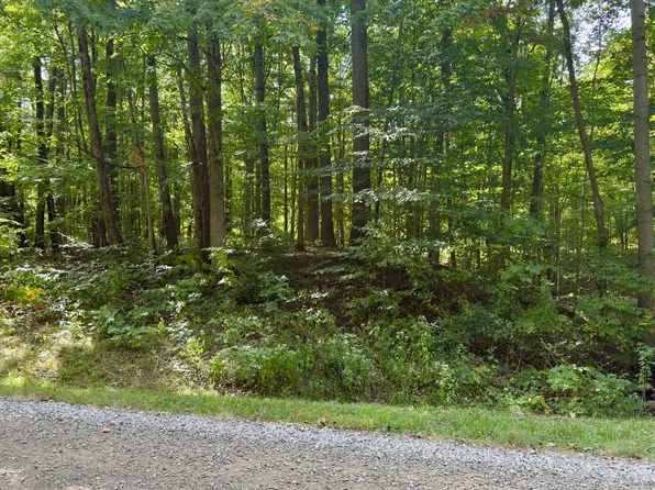 1070 E Mohican Trl, Greensburg, IN 47240