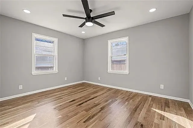 8539 Stearns Rd — Photo 18