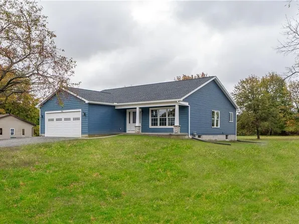 7368 Evergreen St, Lima, NY 14485