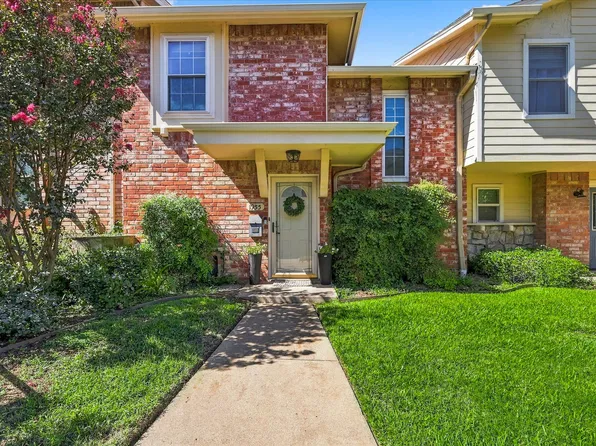 1955 Shorewood Dr, Grapevine, TX 76051
