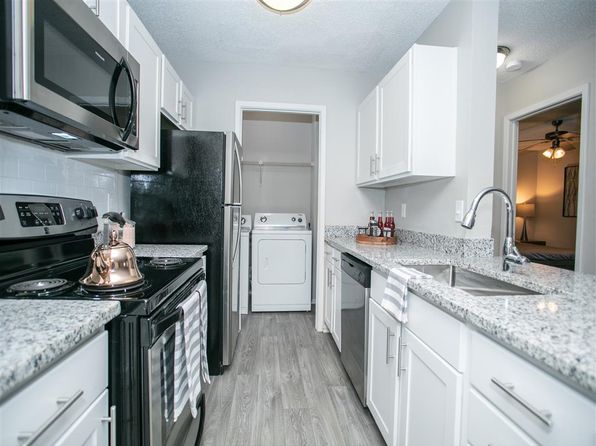 950 Executive Dr #10-3046