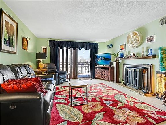 2nd image of 4120 Parklawn Ave