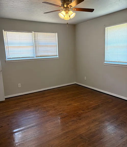 3508 Meadowbrook Dr — Photo 8
