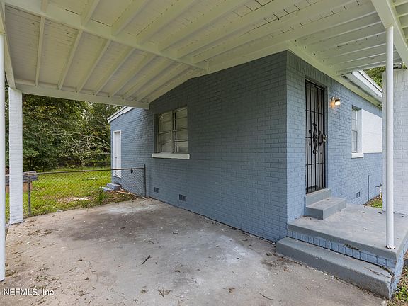 2nd image of 5601 PANSY Lane