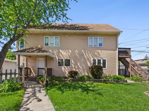 5230 S Lockwood Ave #1R, Chicago, IL 60638