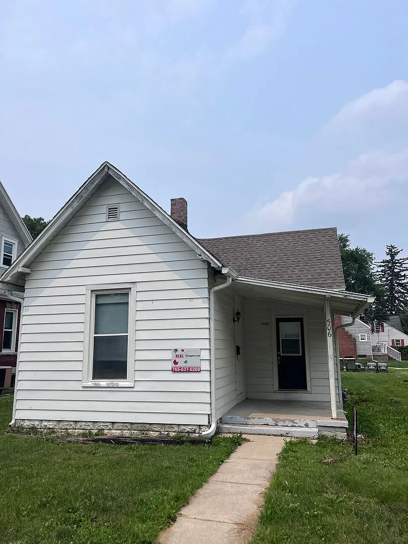 3 Bedroom 1 Bath Near Campus — Photo 1