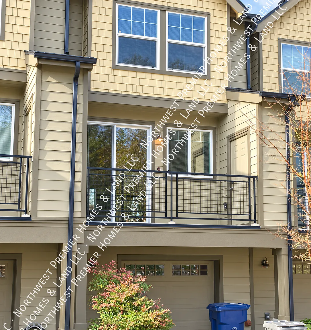 2 Bed + Bonus Room Bothell Townhome | 2.5 Baths + Garage — Photo 1