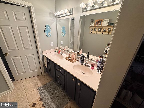 5th image of 30016 Greenspring Dr