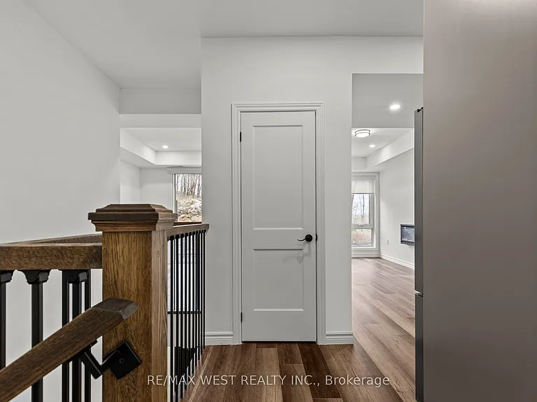 119 Town Line Rd E #D208 — Photo 25