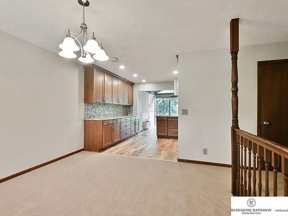5th image of 14618 Josephine St