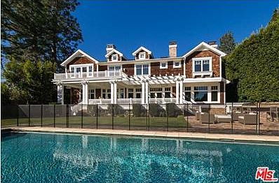 5th image of 888 Napoli Dr