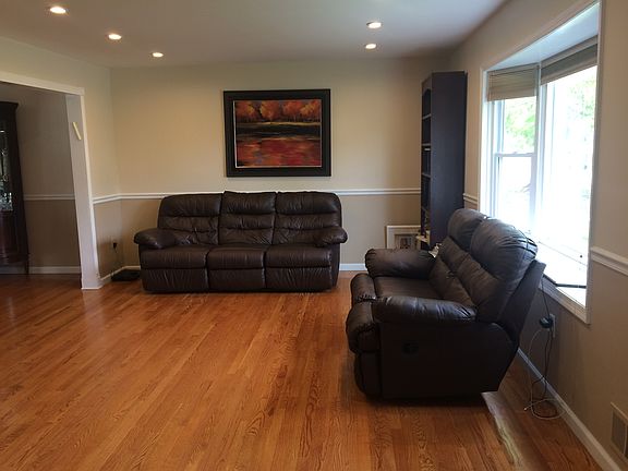 5th image of 139 Melissa Ct