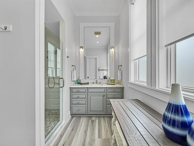 817 Positano Rd — Photo 29