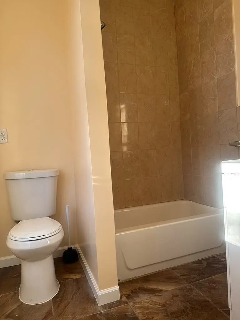 3 bed, $2,700 — Photo 4