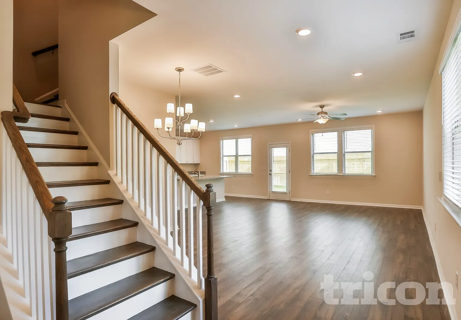 135 Chapelcrest Lane Holly Springs GA — Photo 2