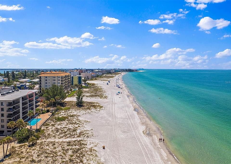 Madeira Sands Condominiums - Saint Petersburg, FL | Zillow