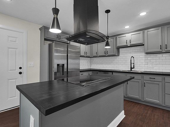 5th image of 281 Belvidere Ave