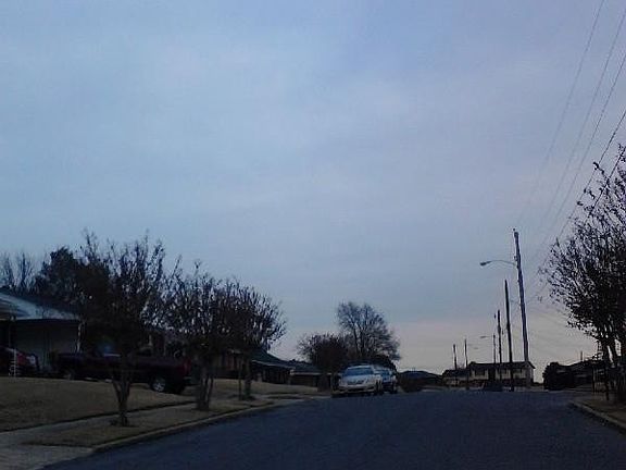 5th image of 2411 Bridgeport Dr