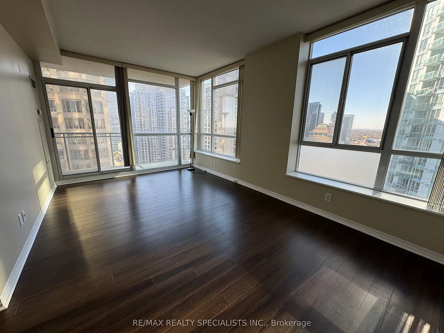 2 bed, $2,750 — Photo 4