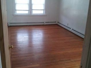 143 Washington Ave #3, Providence, RI 02905