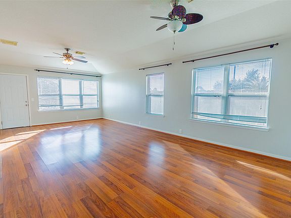 4th image of 11827 Brantley Haven Dr