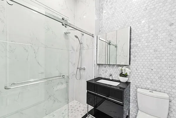 Sold by Compass | media 8