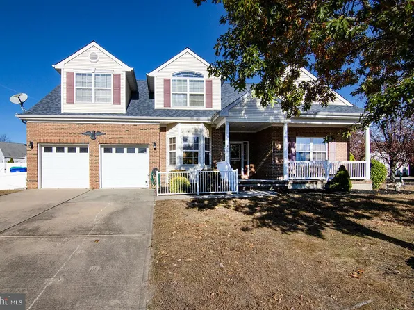 97 Centennial Dr, Hammonton, NJ 08037