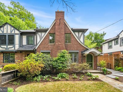 3822 Van Ness St NW, Washington, DC, 20016