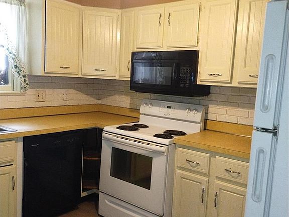 4th image of 6226 Tyndall Dr
