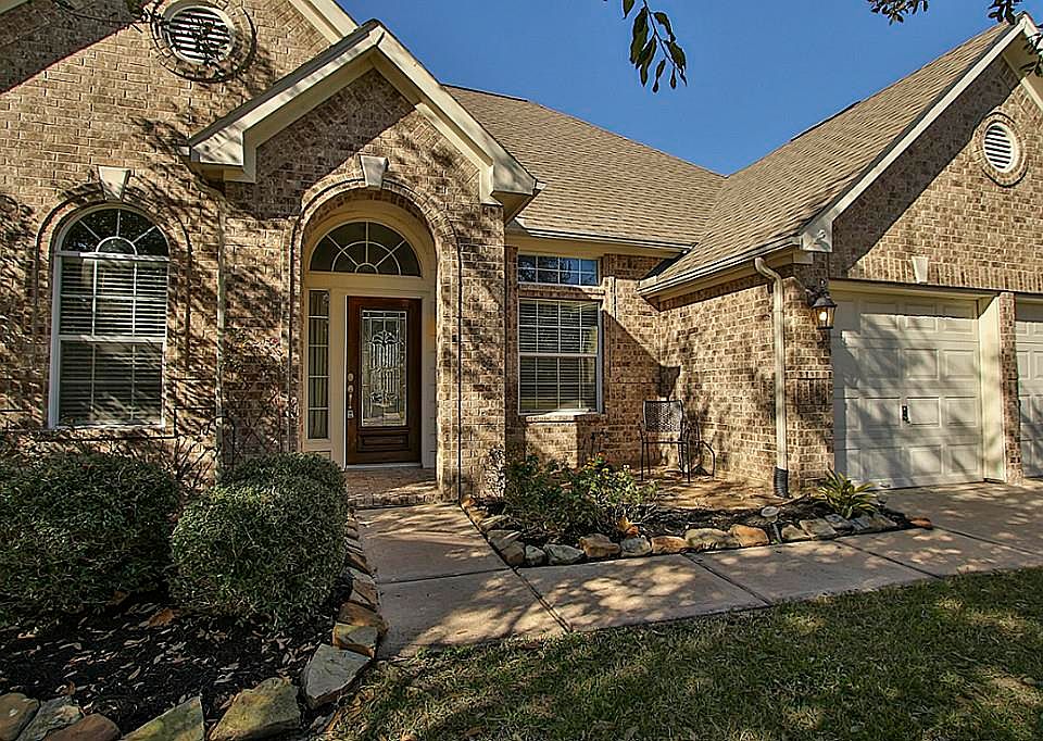 1st image of 26918 Mossy Leaf Ln