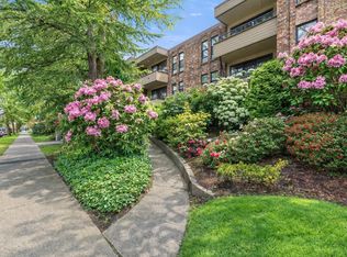 1266 W 13th Ave #305, Vancouver, BC