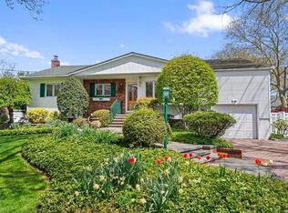 1017 Westminster Ave, Dix Hills, NY 11746