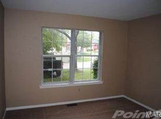 72 Sugar Glen Ct, Saint Peters, MO