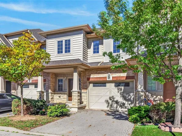 8 Lakelawn Rd #22, Grimsby, ON L3M 0G1
