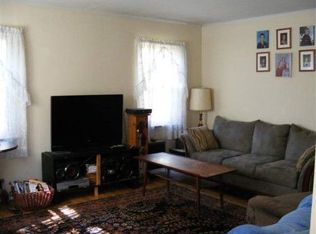 160 Brookside Ave, Amsterdam, NY 12010