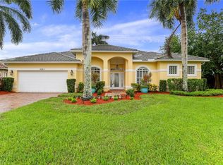 8987 Star Tulip Ct, Naples, FL 34113