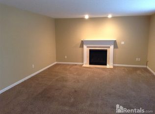 5151 Spring Mountain Ln, Middletown, OH 45044