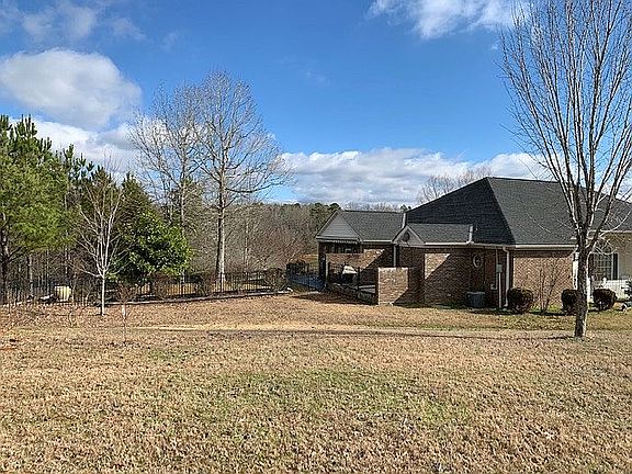 2nd image of 514 Rock Springs Dr